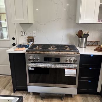 Galaxy Granite - The backsplash behind the soon to be vent hood - Countertop Installation Near Me - Cookeville, Tennessee Galaxy Granite - The backsplash behind the soon to be vent hood - Countertop Installation Near Me - Cookeville, Tennessee
