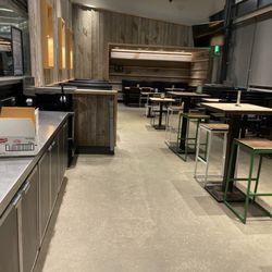 Shake Shack Livingston at the Circle - Empty room