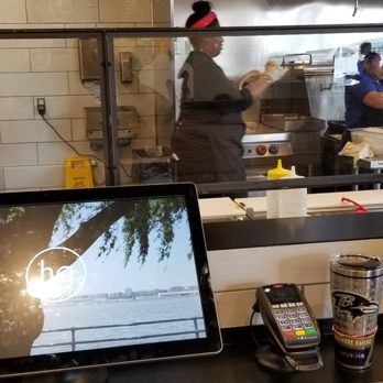 honeygrow - First restaurant I have been to where you are not greeted and there is no personal interaction. Just you an a screen. - Salad Near Me - Vienna, Virginia honeygrow - First restaurant I have been to where you are not greeted and there is no personal interaction. Just you an a screen. - Salad Near Me - Vienna, Virginia