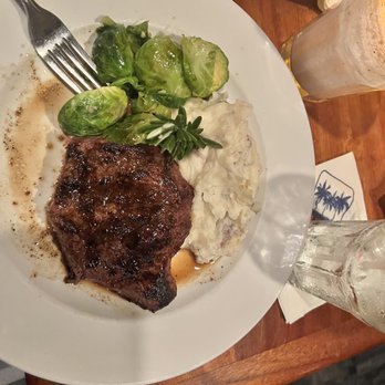 Buzz's - Sirloin with garlic mash - Steakhouses Near Me - Kailua, Hawaii Buzz's - Sirloin with garlic mash - Steakhouses Near Me - Kailua, Hawaii