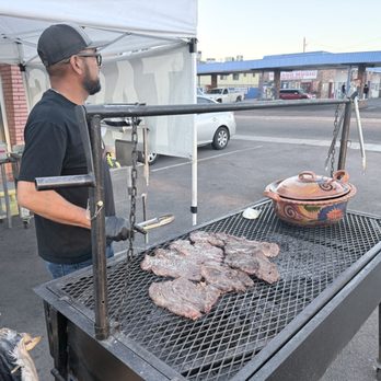 Sontacos Al Carbon - This is the grill out in the parking lot, cooking meat for my carne asada burro, delicious! - Tacos Near Me - Phoenix, Arizona Sontacos Al Carbon - This is the grill out in the parking lot, cooking meat for my carne asada burro, delicious! - Tacos Near Me - Phoenix, Arizona