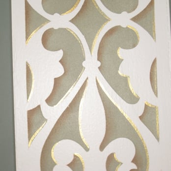 Wellington Inn - portion of column shaded and stenciled - Bed & Breakfast Near Me - Traverse City, Michigan