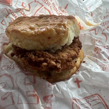 Rise Southern Biscuits & Righteous Chicken - HOT HONEY BUTTER CHICKEN - Chicken Shop Near Me - Winter Park, Florida