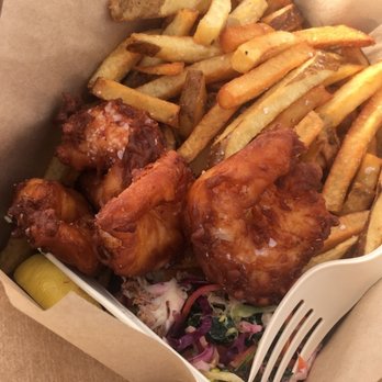 Edison's Swigamajig - Shrimp + chips - Dive Bars Near Me - Tampa, Florida