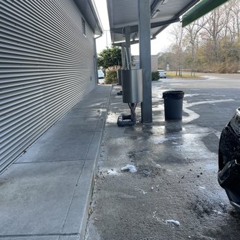 Benny's Car Wash - Car Wash Near Me - Baton Rouge, Louisiana