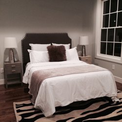 RE/MAX Truist - Dressing this room up to sell!