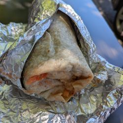 El Balcon & Brem Burgerz - Balcon Burrito