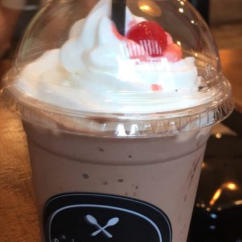 Nicholas Creamery - Ice Cream & Frozen Yogurt Near Me - Fair Haven, New Jersey