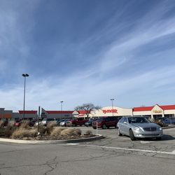 Northcrest Shopping Center - Stores
