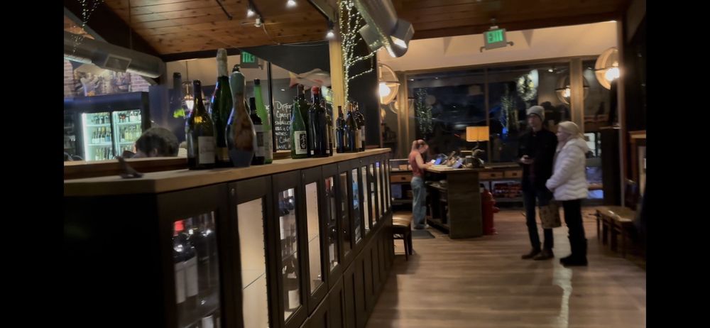 Blind Dog Restaurant & Raw Bar