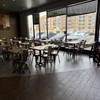 The Carving Board - Clean dining area 3/27/26 - Sandwiches Near Me - Los Angeles, California The Carving Board - Clean dining area 3/27/26 - Sandwiches Near Me - Los Angeles, California