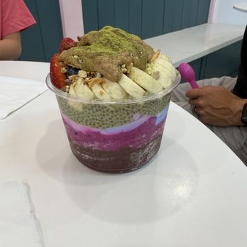 Berry Brand - Acai Bowls Near Me - Tustin, California Berry Brand - Acai Bowls Near Me - Tustin, California