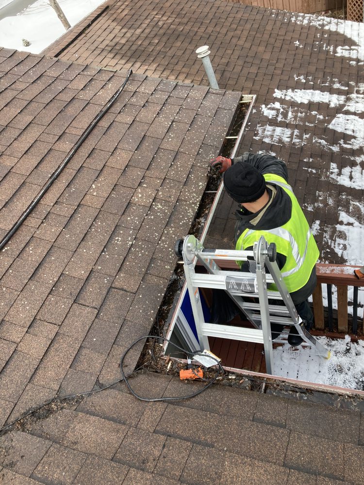 Slide of Arctic Eagle Property Maintenance