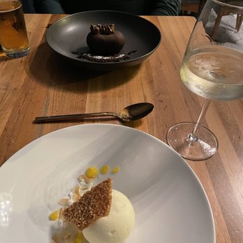 The Lobbyist - Dessert - Bars Near Me - Memphis, Tennessee