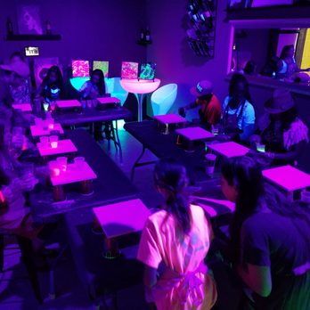 Loaded Brushes - Black Light Parties great for teen parties! - Paint & Sip Near Me - Bedford, Texas