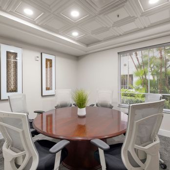 Premier Executive Center - Private meeting room in Naples FL with seating for 6, VOIP phone, Wi-Fi, and individual temperature control. - Shared Office Spaces Near Me - Naples, Florida Premier Executive Center - Private meeting room in Naples FL with seating for 6, VOIP phone, Wi-Fi, and individual temperature control. - Shared Office Spaces Near Me - Naples, Florida