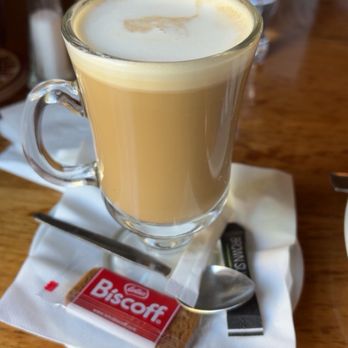 Harbour Master Bar & Restaurant - Ibaileys - Pubs Near Me - Dublin, D