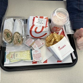 Chick-fil-A - Chick-fil-A Cool Wrap Chick-fil-A Deluxe Sandwich Chick-fil-A Waffle Potato Fries Frosted Lemonade - Fast Food Near Me - Orem, Utah