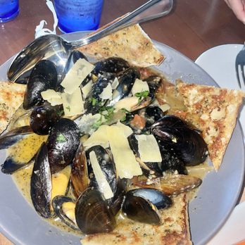 JB's on the Water - These were good mussels - American Near Me - Jamestown, Rhode Island