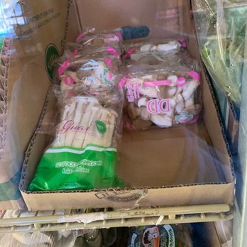 Lotus Blossom - Fresh mushrooms - Gift Shops Near Me - Fargo, North Dakota Lotus Blossom - Fresh mushrooms - Gift Shops Near Me - Fargo, North Dakota