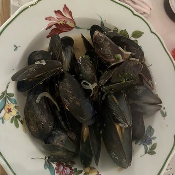 Café Lunette - Mussels - French Near Me - Halifax, Nova Scotia