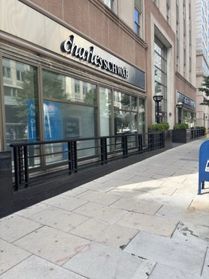 Charles Schwab