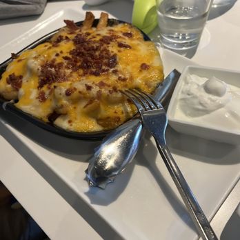 Nerdvana - Lunch L33t Loaded Fries - New American Near Me - Frisco, Texas