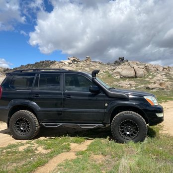 Barney's Tire & Wheel - Tires Near Me - Temecula, California