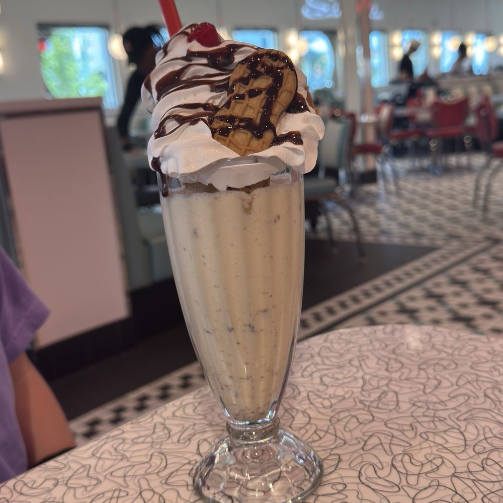 Sunliner Diner - Diners Near Me - Orange Beach, Alabama Sunliner Diner - Diners Near Me - Orange Beach, Alabama