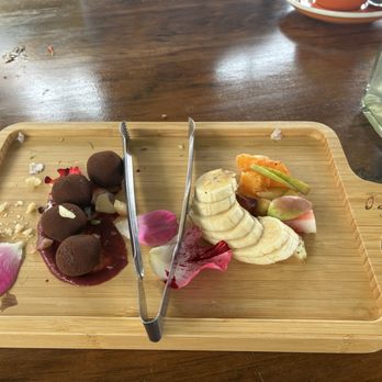 O'o Farms - Food Tours Near Me - Kula, Hawaii