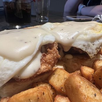 940's Kitchen & Cocktails - Chicken biscuit and home fries - New American Near Me - Denton, Texas