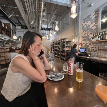 Ungrafted - Ambiance - New American Near Me - San Francisco, California