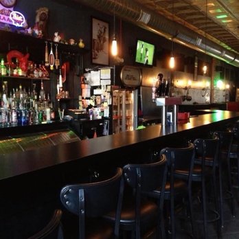 The Sydney - Lounges Near Me - Omaha, Nebraska