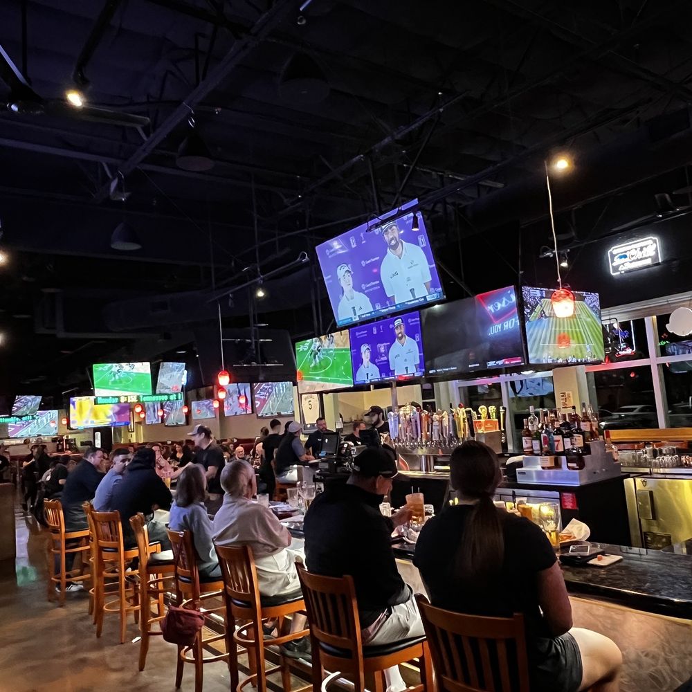 Burgers & Beer - Interior - American Near Me - La Quinta, California Burgers & Beer - Interior - American Near Me - La Quinta, California