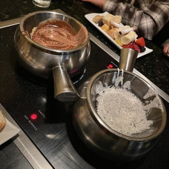 Simply Fondue - Campfire Chocolate Cookies & Cream - Fondue Near Me - Livermore, California