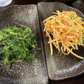 Mizu - Seaweed salad and crab salad - Sushi Bars Near Me - Tulsa, Oklahoma Mizu - Seaweed salad and crab salad - Sushi Bars Near Me - Tulsa, Oklahoma