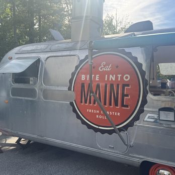 Allagash Brewing Company - Food truck they had on scene - Breweries Near Me - Portland, Maine
