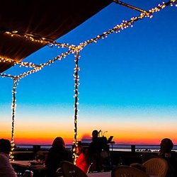Harbor View Grill - Live music and Lake Erie sunsets