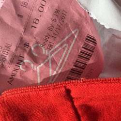 Kensington Cleaners - Same broken zipper but "Kyung" charged me $18 bucks for holding my pants for 1 week - fraudulent business!
