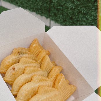 Somisomi - Taiyaki - Ice Cream & Frozen Yogurt Near Me - Tukwila, Washington Somisomi - Taiyaki - Ice Cream & Frozen Yogurt Near Me - Tukwila, Washington