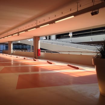 Excellence Parking - Parking Near Me - Schiphol, New Hampshire