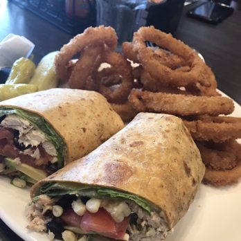 Broken Yolk Cafe - Breakfast & Brunch Near Me - Del Mar, California Broken Yolk Cafe - Breakfast & Brunch Near Me - Del Mar, California