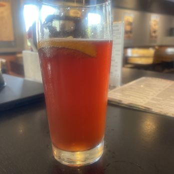 SteelTank Brewing - Dust off Fruited ale - Breweries Near Me - Oconomowoc, Wisconsin