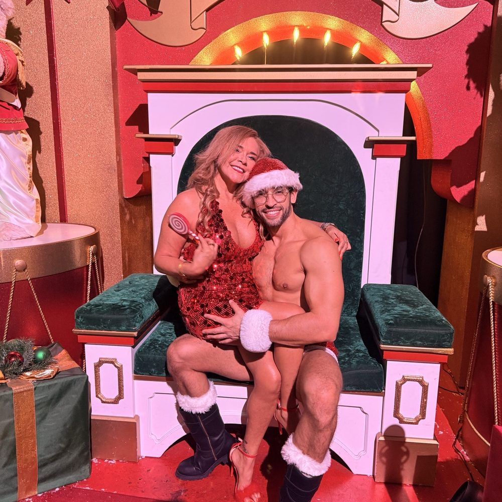Santa’s Secret - Sexy human photo op - Music Venues Near Me - Los Angeles, California Santa’s Secret - Sexy human photo op - Music Venues Near Me - Los Angeles, California