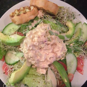Essence House Cafe - Farmers Salad! Mmmmm so good! - Cafes Near Me - Fulshear, Texas Essence House Cafe - Farmers Salad! Mmmmm so good! - Cafes Near Me - Fulshear, Texas