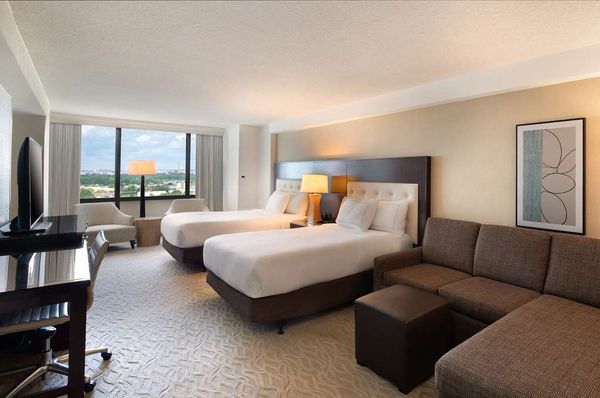 DoubleTree by Hilton Hotel Washington DC - Crystal City by null