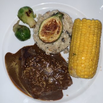 Private Chef Wendy Galeana - Mole beef and mushroom risotto - Personal Chefs Near Me Private Chef Wendy Galeana - Mole beef and mushroom risotto - Personal Chefs Near Me