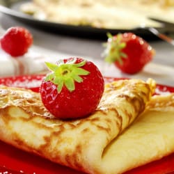 Kalúa Helado Artesanal - Crepes elaborados al momento!!! Nutella, Dulce de Leche, Manzana, Fresa.....Nata Montada, Helado.....