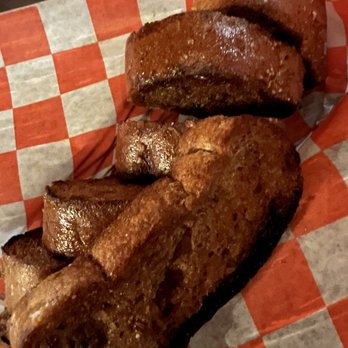 Walt's Hitching Post - Delicious bread - New American Near Me - Fort Wright, Kentucky