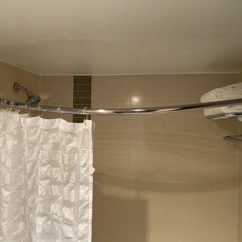 Hyatt Place Cincinnati/Blue Ash - Bath curtain loose and falling. - Hotels Near Me - Blue Ash, Ohio Hyatt Place Cincinnati/Blue Ash - Bath curtain loose and falling. - Hotels Near Me - Blue Ash, Ohio